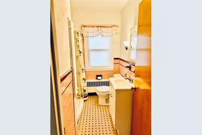 2 Locust Avenue, North Providence, RI 02911 - Photo 8
