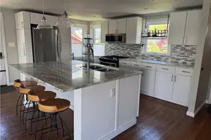 157 Betsey Williams Dr, Warwick, RI 02889 - Photo 10
