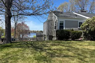 157 Betsey Williams Dr, Warwick, RI 02889 - Photo 34