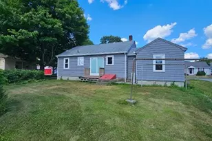 120 Howard Ave, Burrillville, RI 02859 - Photo 4