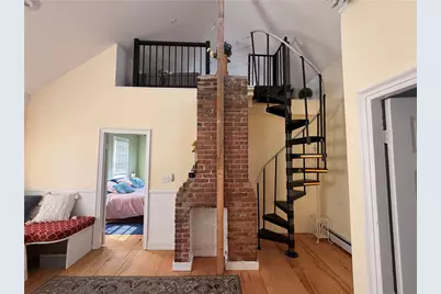 25 Marsh Street, Newport, RI 02840 - Photo 8