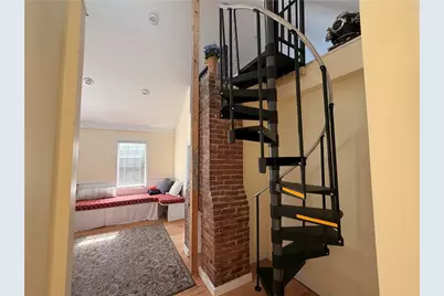 25 Marsh Street, Newport, RI 02840 - Photo 10