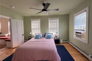 25 Marsh St, Newport, RI 02840 - Photo 12