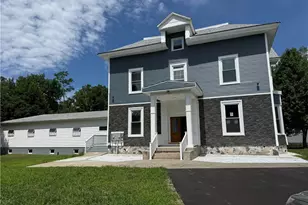 65 S Main St, , CT 06351 - Photo 2