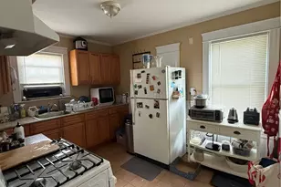 169 10th St, Providence, RI 02906 - Photo 40
