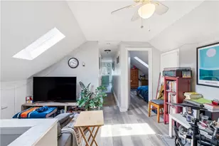 169 10th St, Providence, RI 02906 - Photo 34