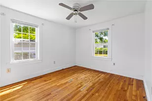 24 Magnolia St, Warwick, RI 02889 - Photo 30