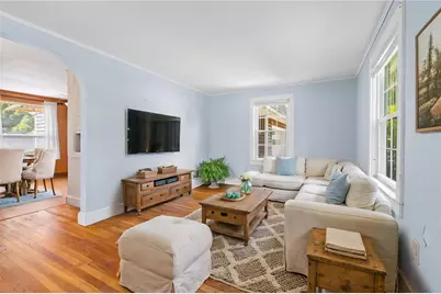 24 Magnolia Street, Warwick, RI 02889 - Photo 10