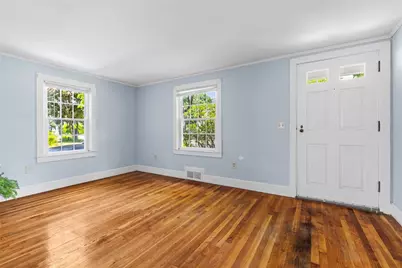 24 Magnolia Street, Warwick, RI 02889 - Photo 8