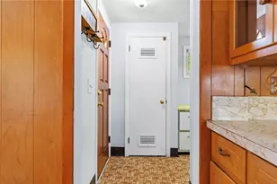 24 Magnolia St, Warwick, RI 02889 - Photo 32