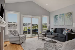 201 Revolution Wy, Portsmouth, RI 02871 - Photo 8
