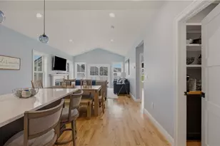 201 Revolution Wy, Portsmouth, RI 02871 - Photo 6