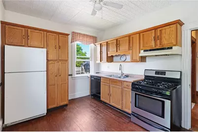 110 Mount Pleasant Avenue, Providence, RI 02906 - Photo 22
