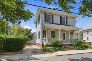 110 Mt Pleasant Ave, Providence, RI 02906 - Photo 2