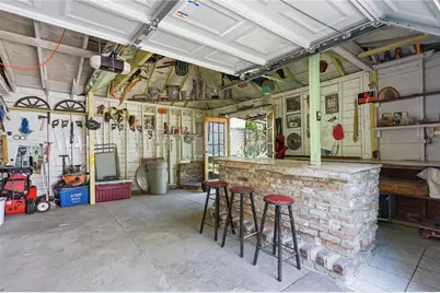 110 Mount Pleasant Avenue, Providence, RI 02906 - Photo 4