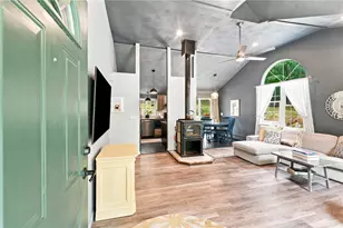 102 Timber Ridge Rd, Charlestown, RI 02813 - Photo 6