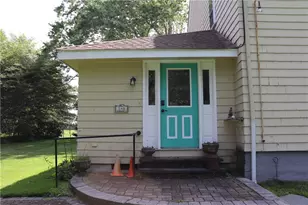 140 Maple Ave, Middletown, RI 02842 - Photo 2