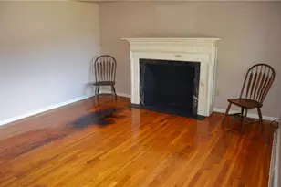 70 Griffin Dr, Warwick, RI 02886 - Photo 4