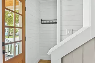 163 Manolla Ave, Warwick, RI 02888 - Photo 6