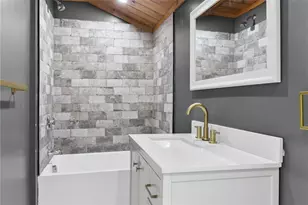 163 Manolla Ave, Warwick, RI 02888 - Photo 18