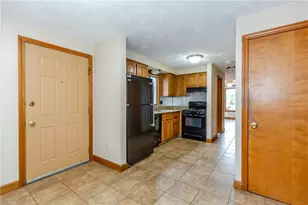53 Hazael St, Providence, RI 02908 - Photo 34