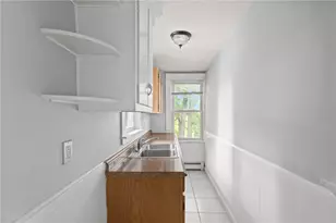 15 Judith St, Providence, RI 02909 - Photo 16