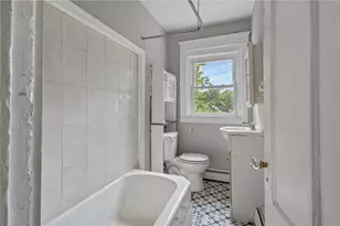 15 Judith St, Providence, RI 02909 - Photo 12