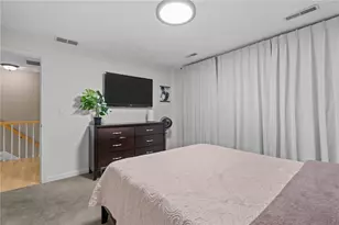 194 Council Rock Rd, Cranston, RI 02921 - Photo 30