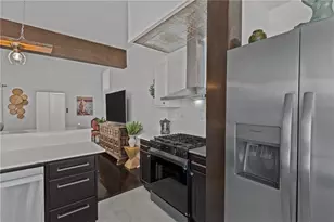 116 Calverley St, Providence, RI 02908 - Photo 10