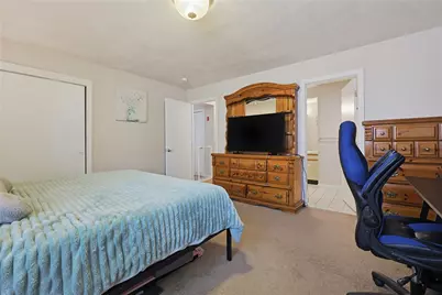 3399 Post Road, Warwick, RI 02886 - Photo 20