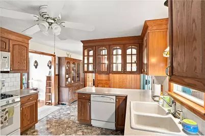 86 Pender Avenue, Warwick, RI 02889 - Photo 22