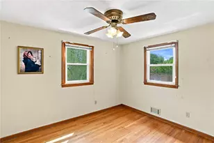 86 Pender Ave, Warwick, RI 02889 - Photo 10