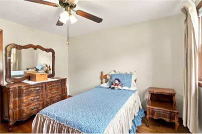 86 Pender Avenue, Warwick, RI 02889 - Photo 8