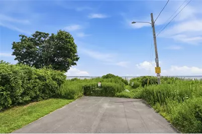 86 Pender Avenue, Warwick, RI 02889 - Photo 46