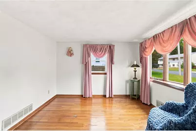 86 Pender Avenue, Warwick, RI 02889 - Photo 14