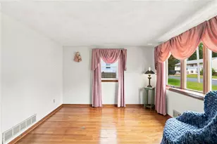 86 Pender Ave, Warwick, RI 02889 - Photo 14