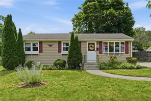 86 Pender Ave, Warwick, RI 02889 - Photo 32