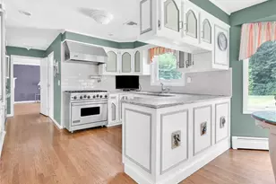 34 Gilbert Stuart Dr, Warwick, RI 02818 - Photo 12