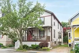 16 Pond Ave, Newport, RI 02840 - Photo 14