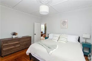 16 Pond Ave, Newport, RI 02840 - Photo 8