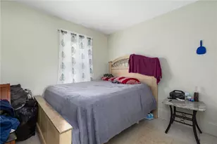 33 Moorefield St, Providence, RI 02909 - Photo 18