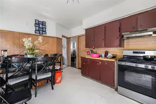 33 Moorefield St, Providence, RI 02909 - Photo 26