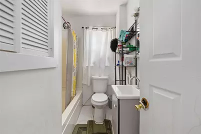 33 Moorefield Street, Providence, RI 02909 - Photo 32