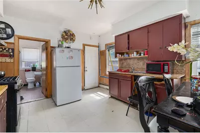 33 Moorefield Street, Providence, RI 02909 - Photo 42