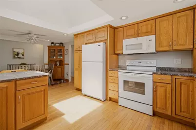 10 Kerins Terrace, Newport, RI 02840 - Photo 8