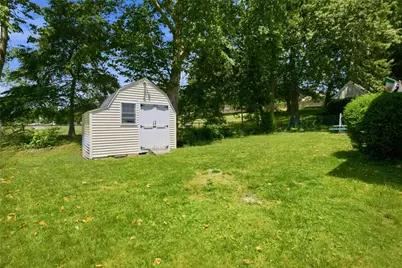 10 Kerins Terrace, Newport, RI 02840 - Photo 40