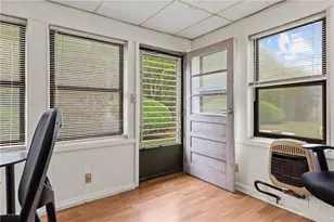4160 Post Rd, Warwick, RI 02818 - Photo 18