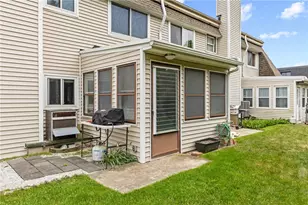 4160 Post Rd, Warwick, RI 02818 - Photo 28
