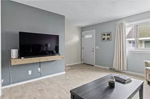 4160 Post Rd, Warwick, RI 02818 - Photo 12