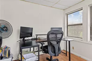 4160 Post Rd, Warwick, RI 02818 - Photo 16
